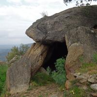 Palau-Saverdera_Dolmen de la Devesa