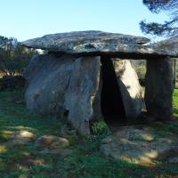 Roses_Dolmen de la Creu d'en Cobertella