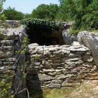 Cazals (82)_Dolmens emboîtés du Pech de Cazals