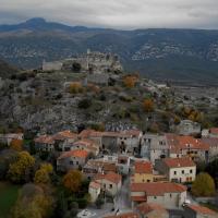 Fenouillet_Tour Sabardà_vue sue le Château vicomtal Saint-Pierre