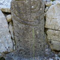 Viols-le-Fort (34)_Tombe ovale de Cazaril I