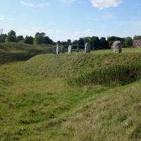 Avevury_Avebury Henge_Fossé et talus