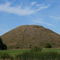 Avevury_Silbury Hill