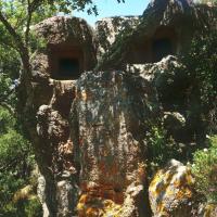 Goni (provincia di Calgliari)_Domus de Janas di Serrionis