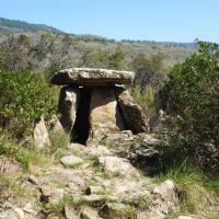 Saint-Privat (34)_Dolmen de la Bruyère d'Usclas
